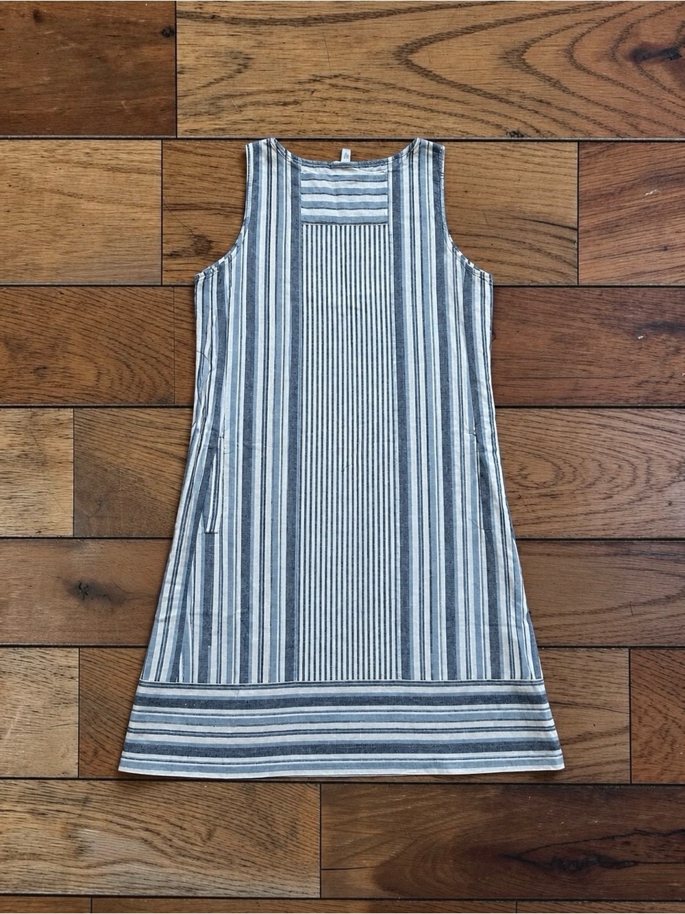 J. Jill Gray & White Striped Sleeveless Shift Dress